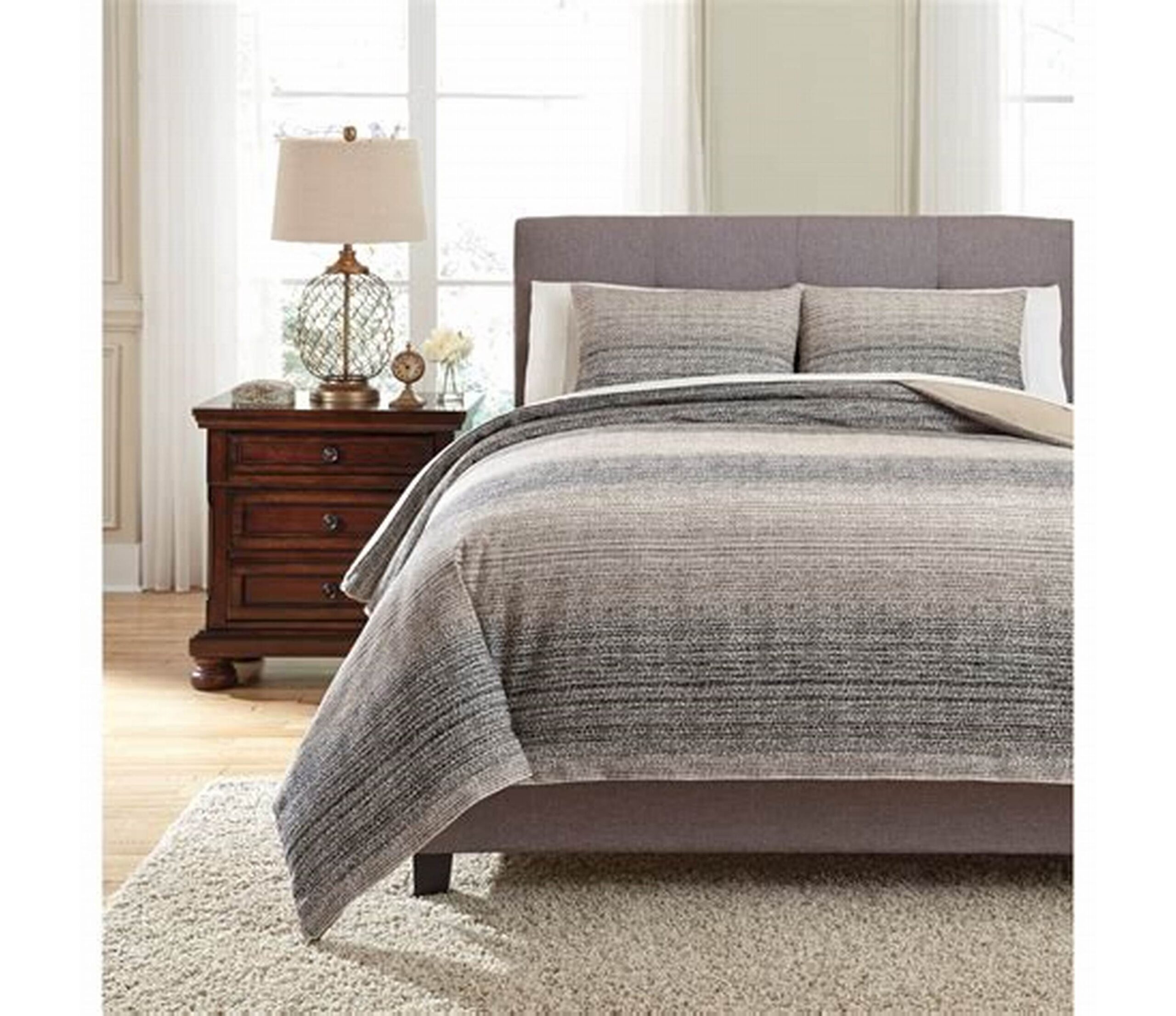 Elevate Your Comfort Zone with the Ultimate in Bedding Bliss