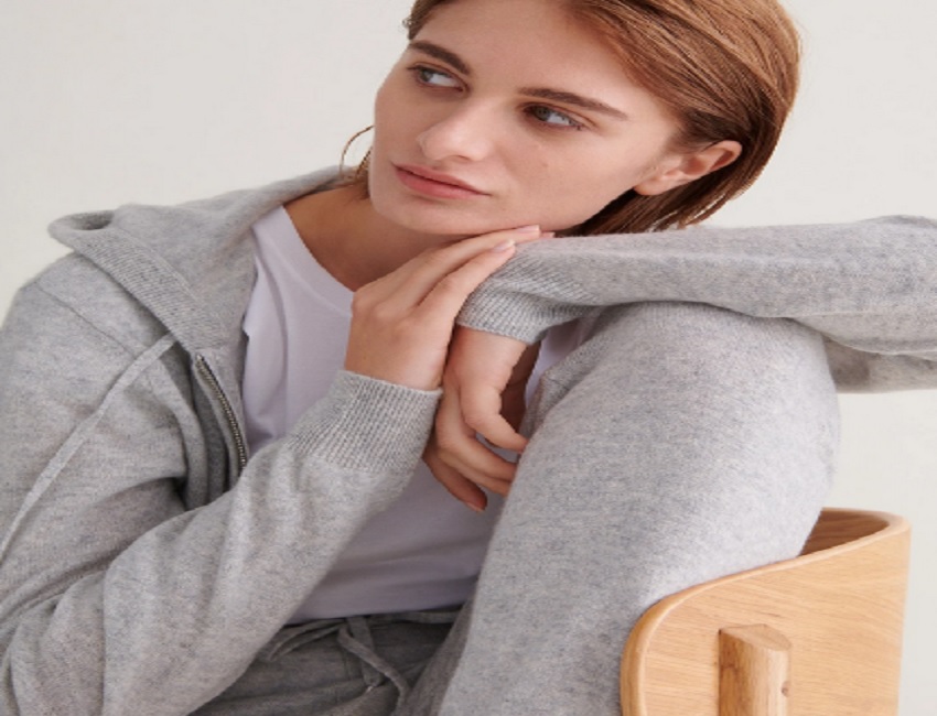 Complete guide on cashmere hoodies for women: Know its origin, uses, styling ways, and caring