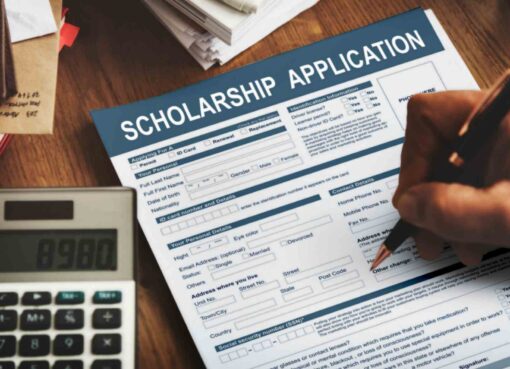 scholarship for degree students