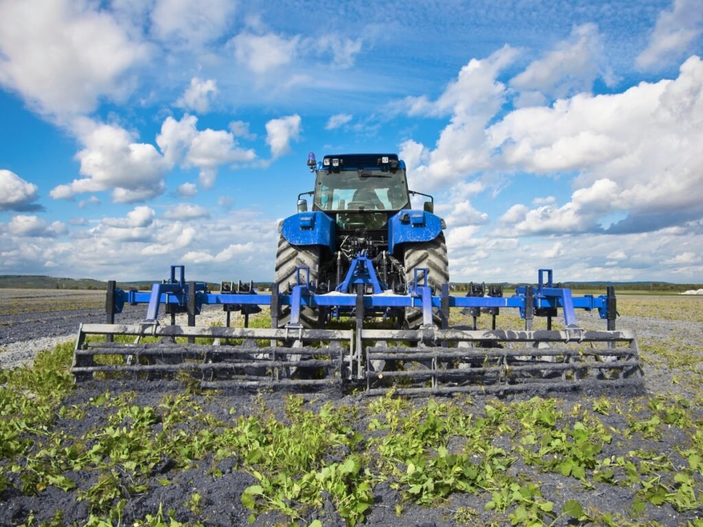 Keeping Agricultural Operations Running With The Right Machinery